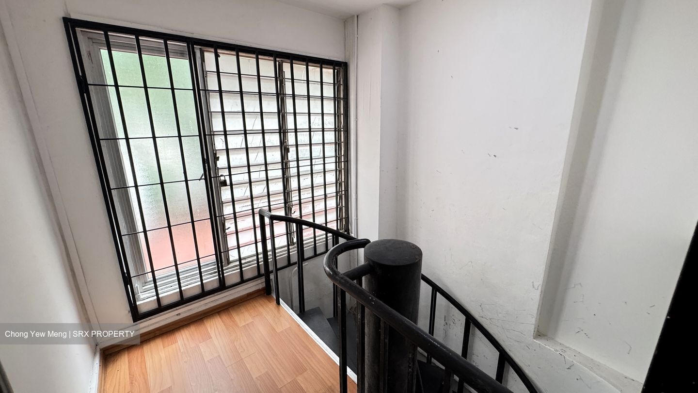 Devonshire Road (D9), Terrace #518661991